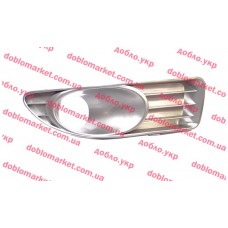 Решітка під протитуманну фару права Linea 2007-2017 з отвором, срібна, Виробник: BIRLIK, OE: 735460618