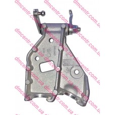 Фланець кріплення тросів КПП Doblo 2015-, Виробник: FIAT, OE: 55242875, 68196156AA