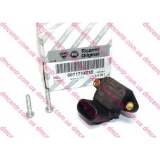 Датчик тиску повітря (впускний колектор) 1.6i Doblo 2000-2016, Виробник: FIAT, OE: 71714218