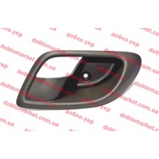 Декоративна накладка ручки передніх дверей права Doblo 2005-2016, Виробник: FIAT, OE: 735419646