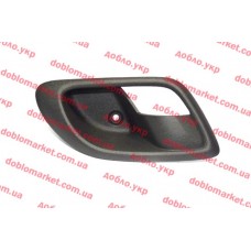 Декоративна накладка ручки передніх дверей ліва Doblo 2005-2016, Виробник: FIAT, OE: 735419807