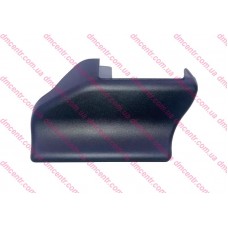 Декоративна накладка сидіння права Fiat 500X 2015-..., Виробник: FIAT, OE: 5XE81LXHAA, 735613794